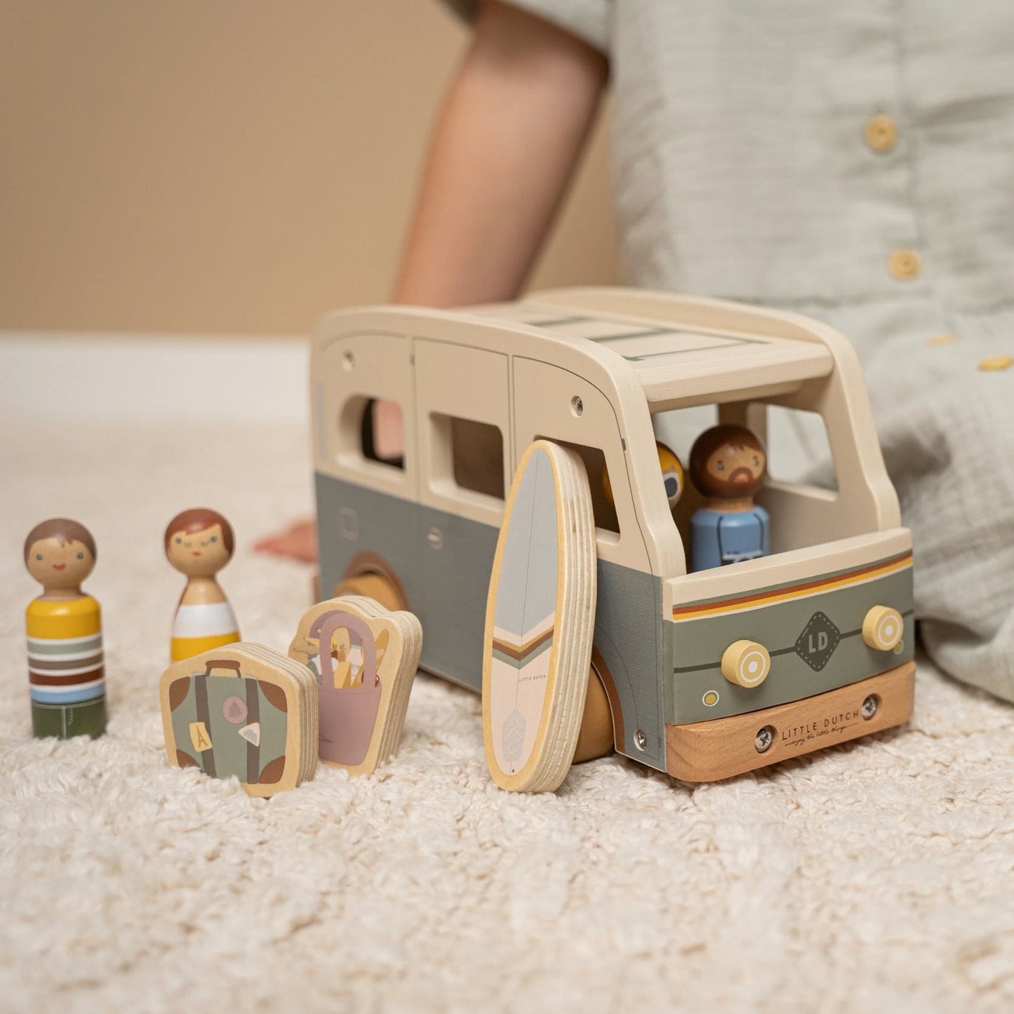 Little Dutch - Vintage Campervan FSC