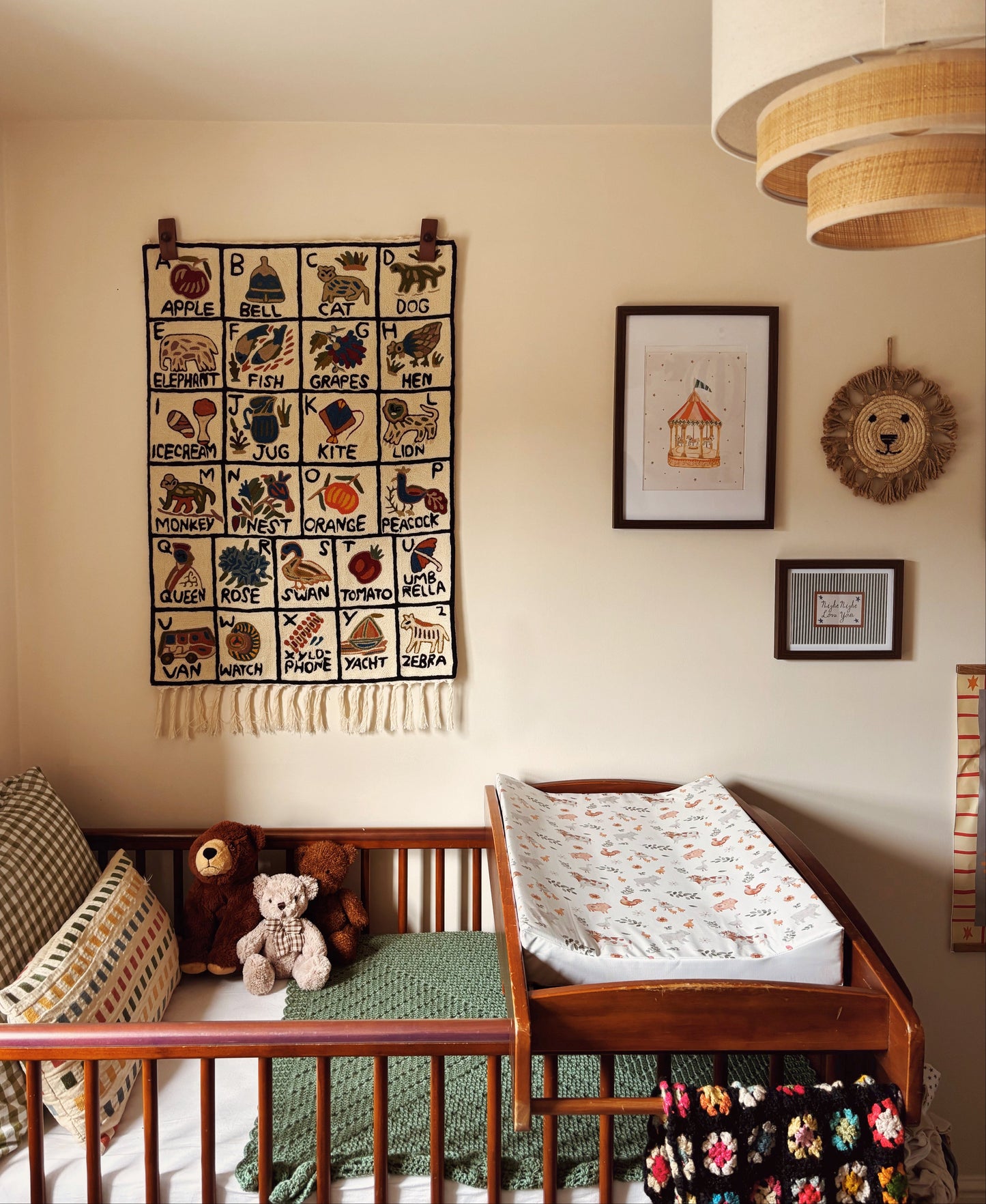 Mabel & Fox - Wedge Baby Changing Mat - Farmyard Animals